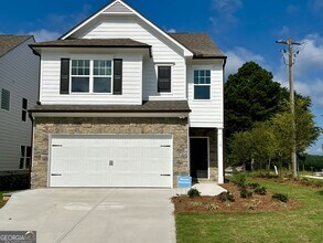 Building Photo - 10 Berry Dr