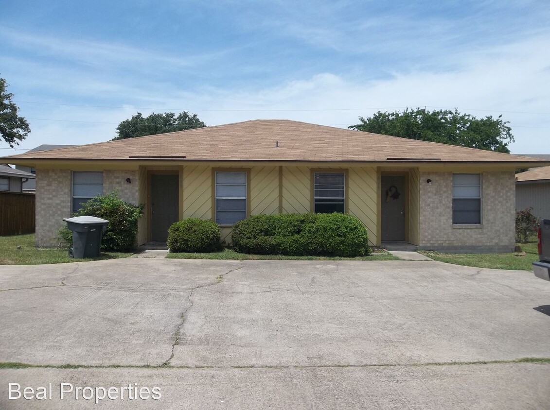 Foto principal - 2 br, 2 bath House - 809 San Saba