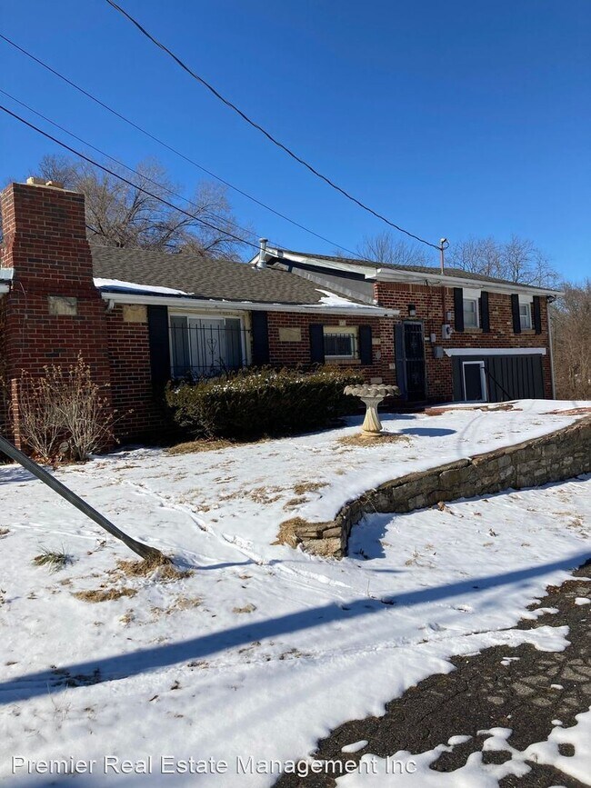 Foto del edificio - 3 br, 2 bath House - 3100 Longwood  Ave