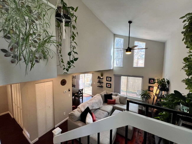 "Charming 2-Bed Townhouse Retreat on East Florida Ave with Spacious 1170 Sq Ft Layout!" - "Charming 2-Bed Townhouse Retreat on East Florida Ave with Spacious 1170 Sq Ft Layout!"