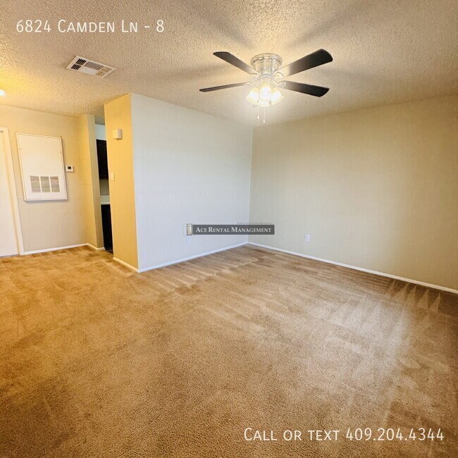 Foto del edificio - 6824 Camden Ln