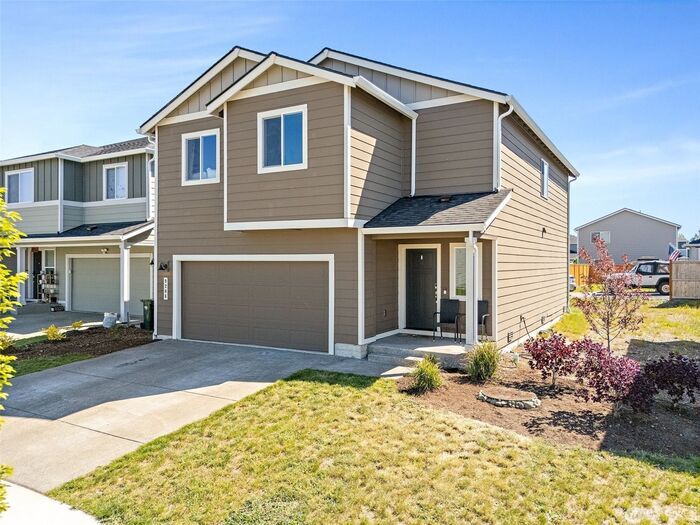 Primary Photo - AVAILABLE NOW JULY FREE Yelm home builit i...