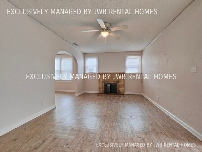 Building Photo - 231 Tallulah Ave