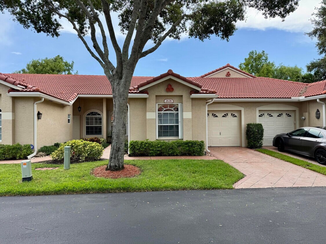 Foto principal - 2636 Mango Creek Ln