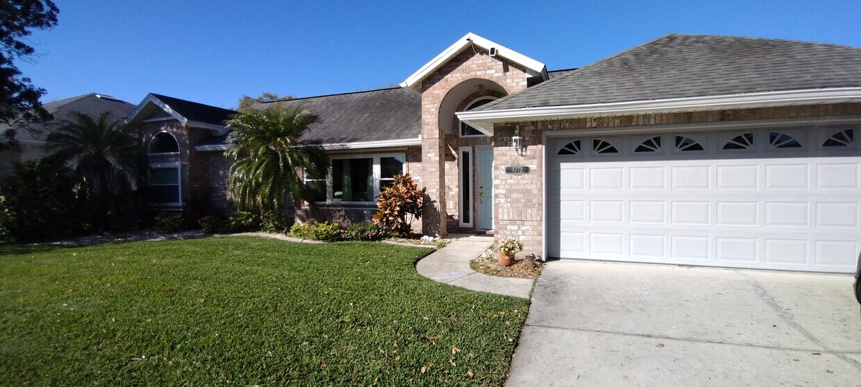 Primary Photo - 5772 White Acres Ln