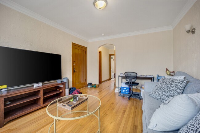 Foto del edificio - 4408 W Altgeld St