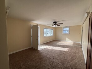 Building Photo - 908 Jefferson St