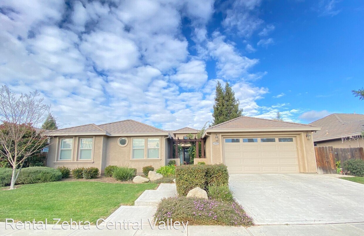 Primary Photo - 4 br, 3 bath House - 1945 El Portal Dr