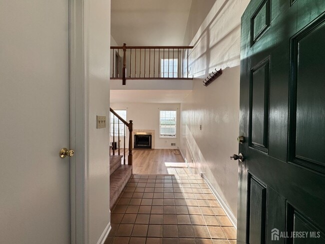 Building Photo - 396 Terrace Ln