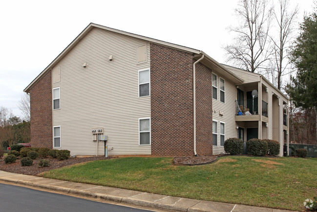 Building Photo - Valdese Village Apartments