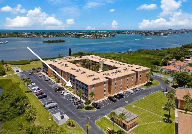 Foto del edificio - 12760 Indian Rocks Rd