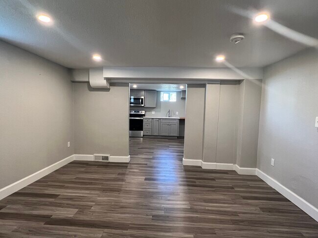 Foto del edificio - 1010 Cody St