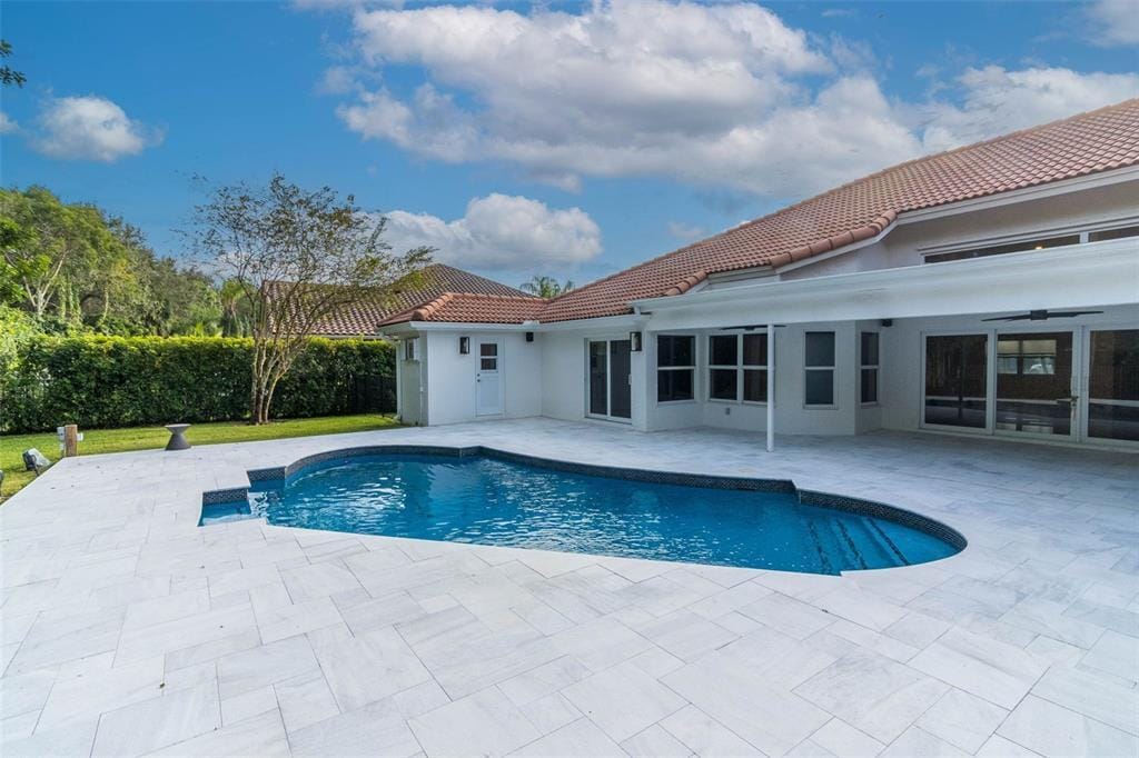 Foto principal - 1222 Manor Ct