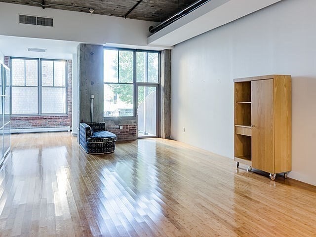 Foto del edificio - 156 Porter St