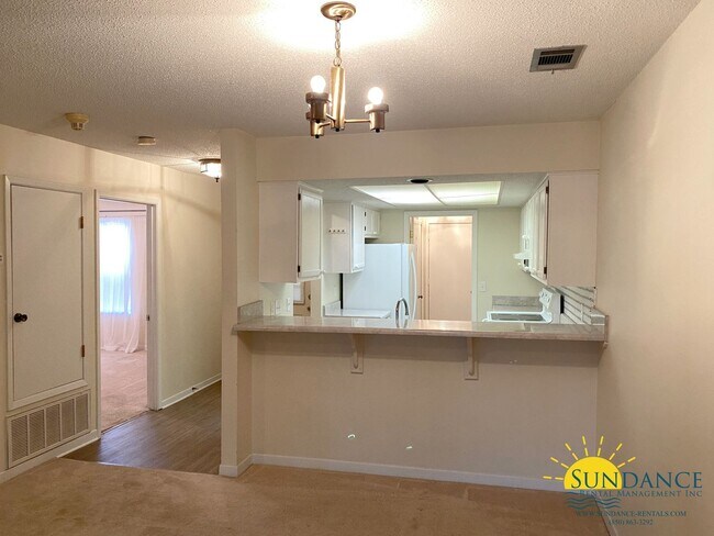 Foto del edificio - Lovely 3 Bedroom Unit in Valparaiso