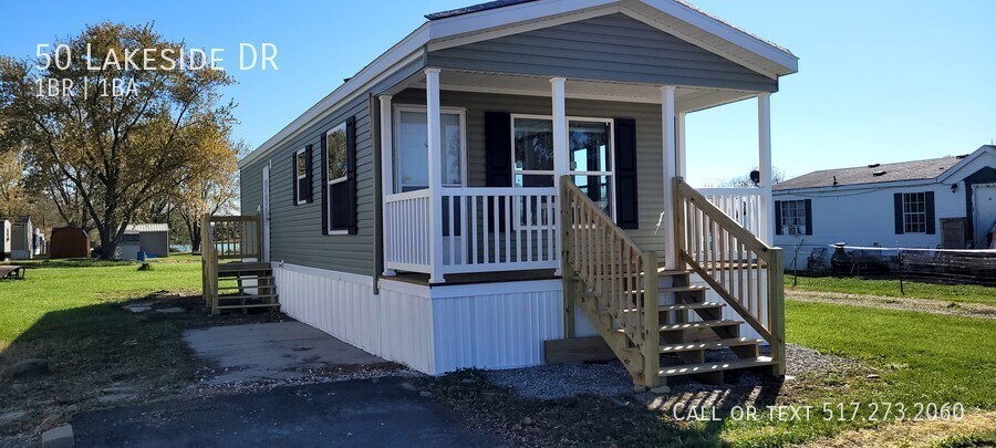 Primary Photo - Brand New Front Porch Model Mobile Home