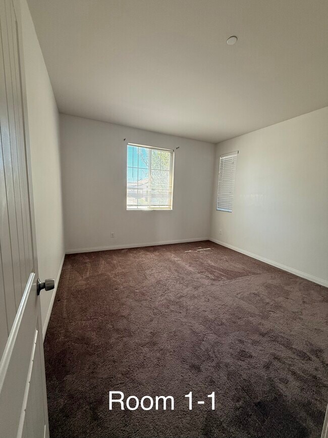 Building Photo - 4790 Preston St