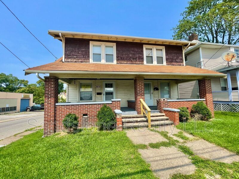 136 Cleveland St Unit 134, Elyria, OH 44035 Condo for Rent in Elyria