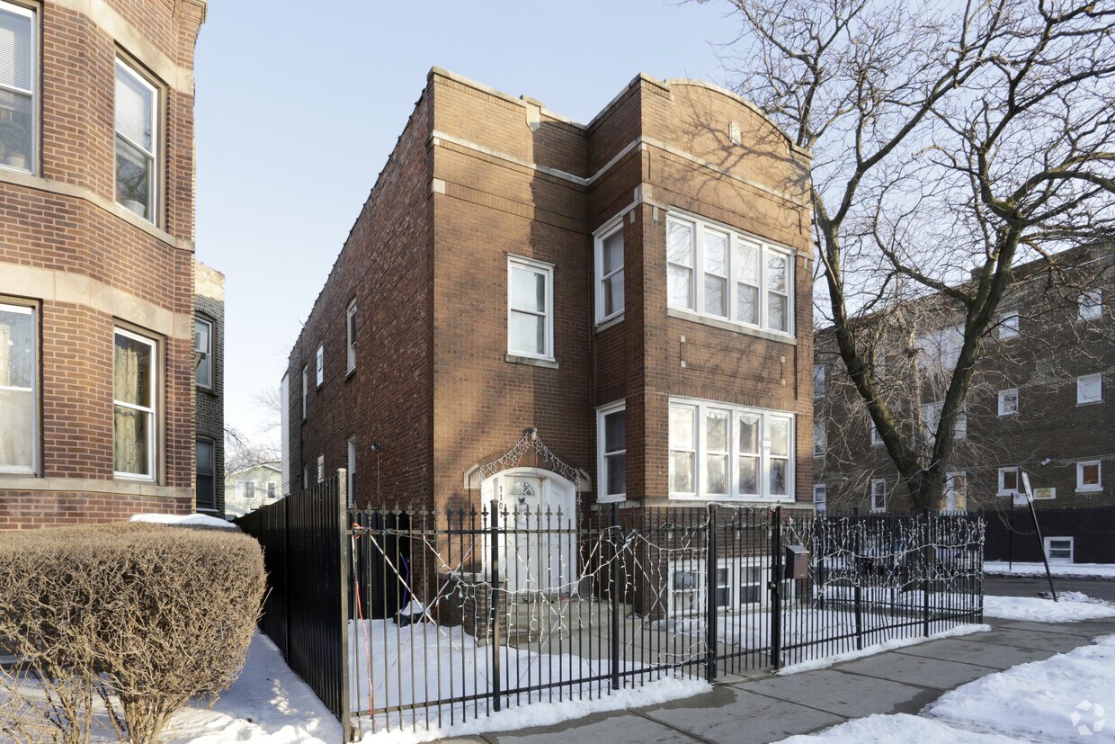 Primary Photo - 1101 N Springfield
