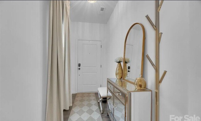 Foto del edificio - 242 Lacewing Dr