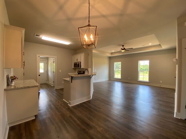 Building Photo - Home for rent in Montgomery!!! Available to View with 48 Hour Notice!!!