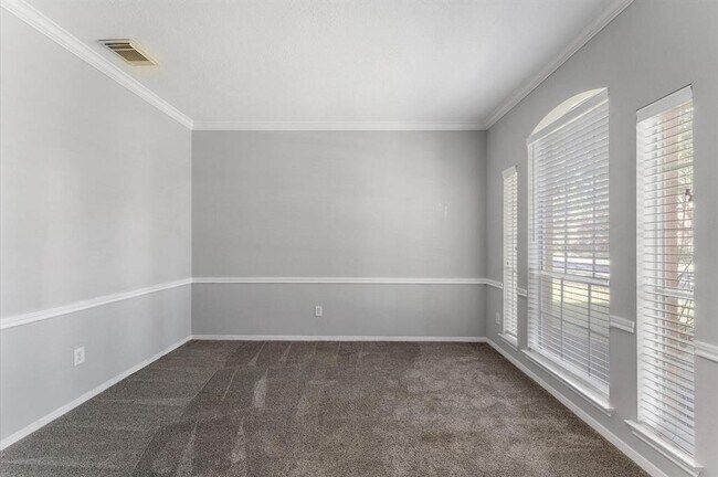 Foto del edificio - 11910 McKinney Falls Ln