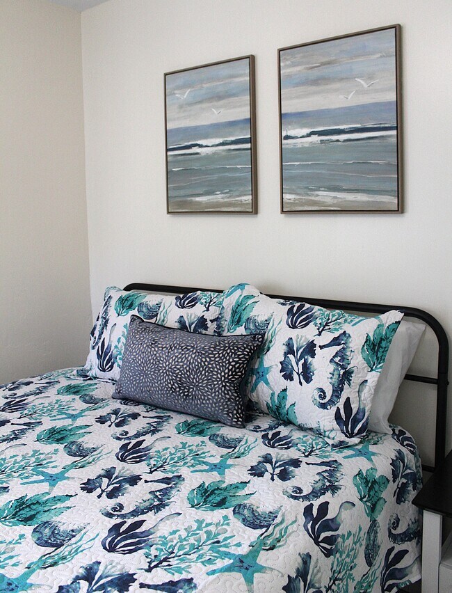 Foto del edificio - 4464 E Riverside Dr