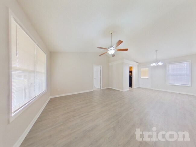 Foto del edificio - 93 Southern Trace Way