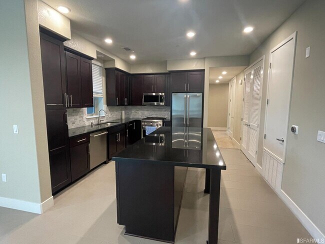 Foto del edificio - 1009 Foster Square Ln