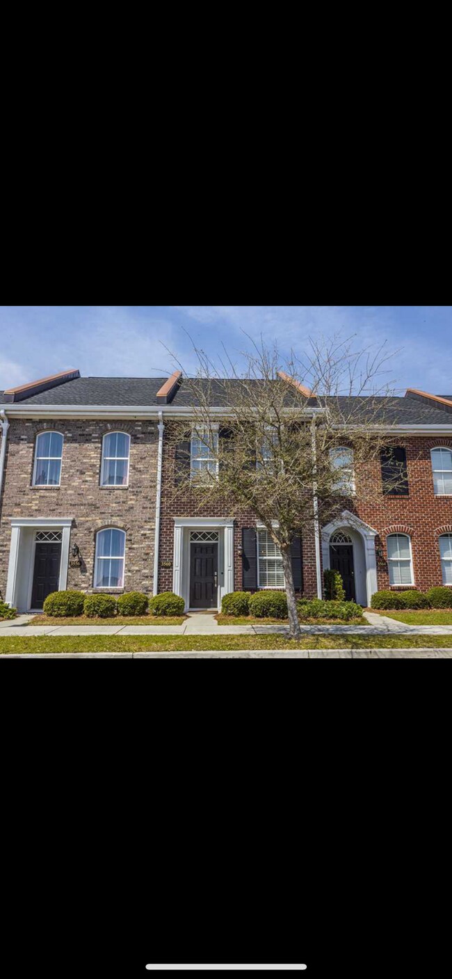 Foto del edificio - 3560 Alexandria Ave