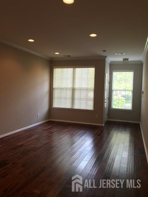 Building Photo - 26 Normandy Dr