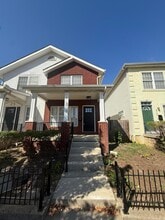 Building Photo - 373 Taylor Ave