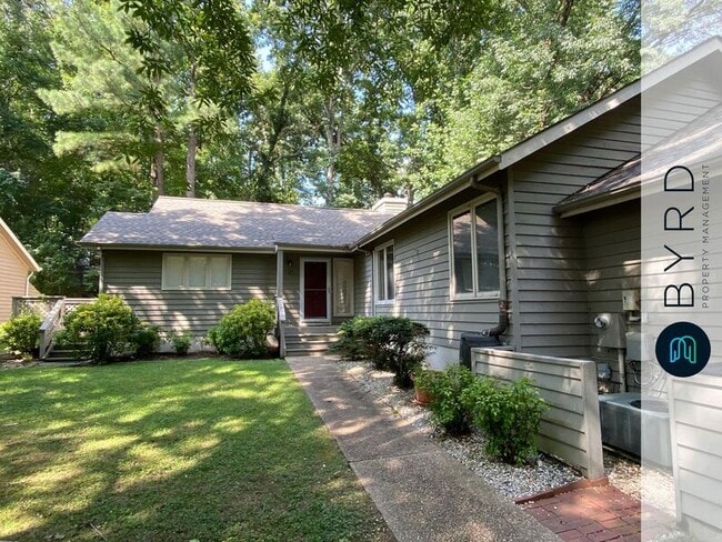 Building Photo - 14302 Regatta Pointe Rd