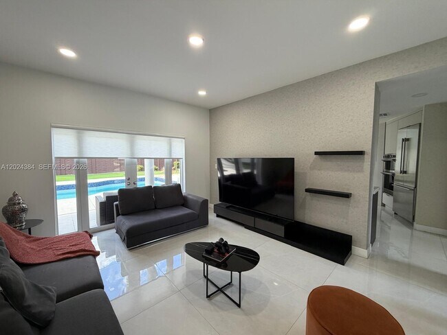 Foto del edificio - 10462 NW 130th St