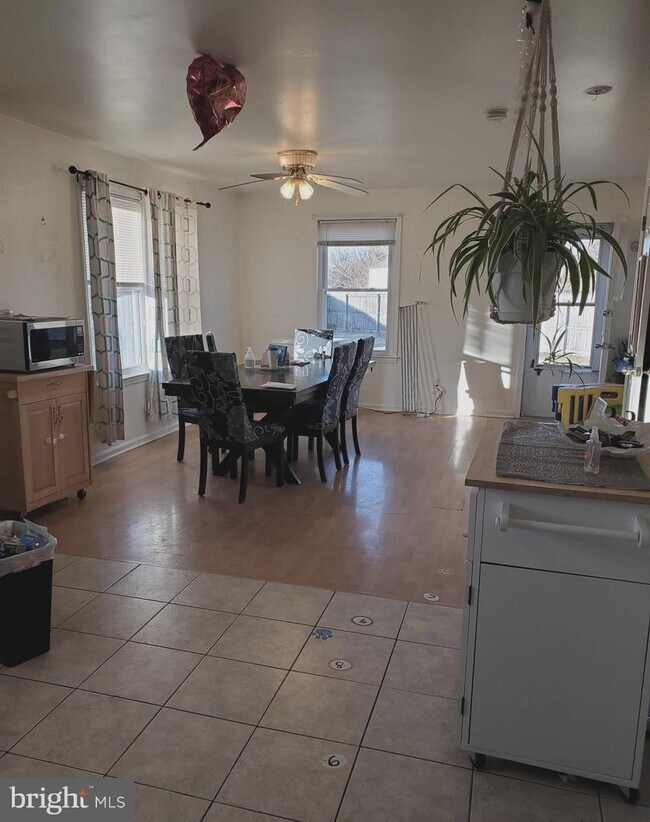 Foto del edificio - 3313 Adams Ct