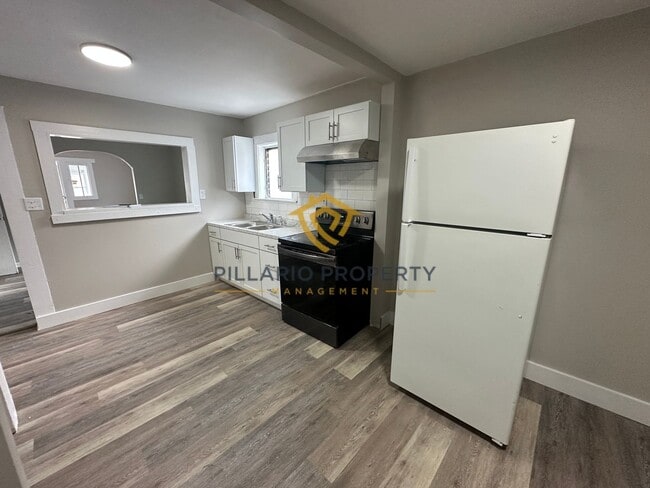 Foto del edificio - Fully Renovated 3-Bedroom Home Near The Children’s Museum, Available NOW!