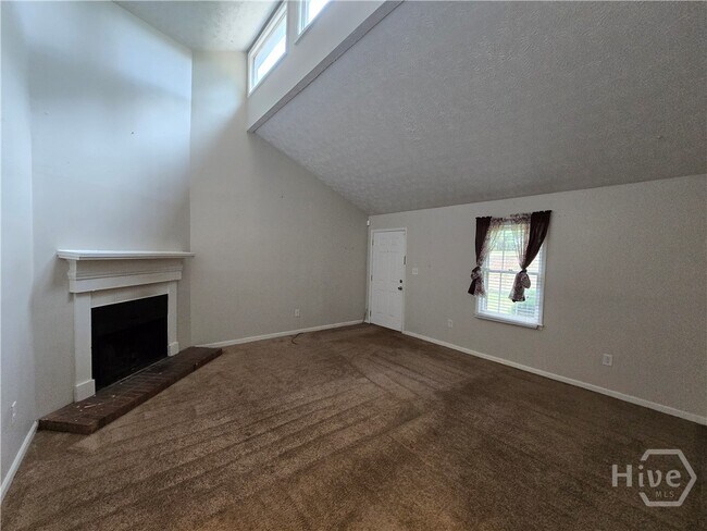 Foto del edificio - 342 Timothy Rd