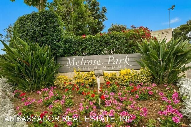 Foto del edificio - 1 br, 1 bath House - 333 N. Melrose Drive