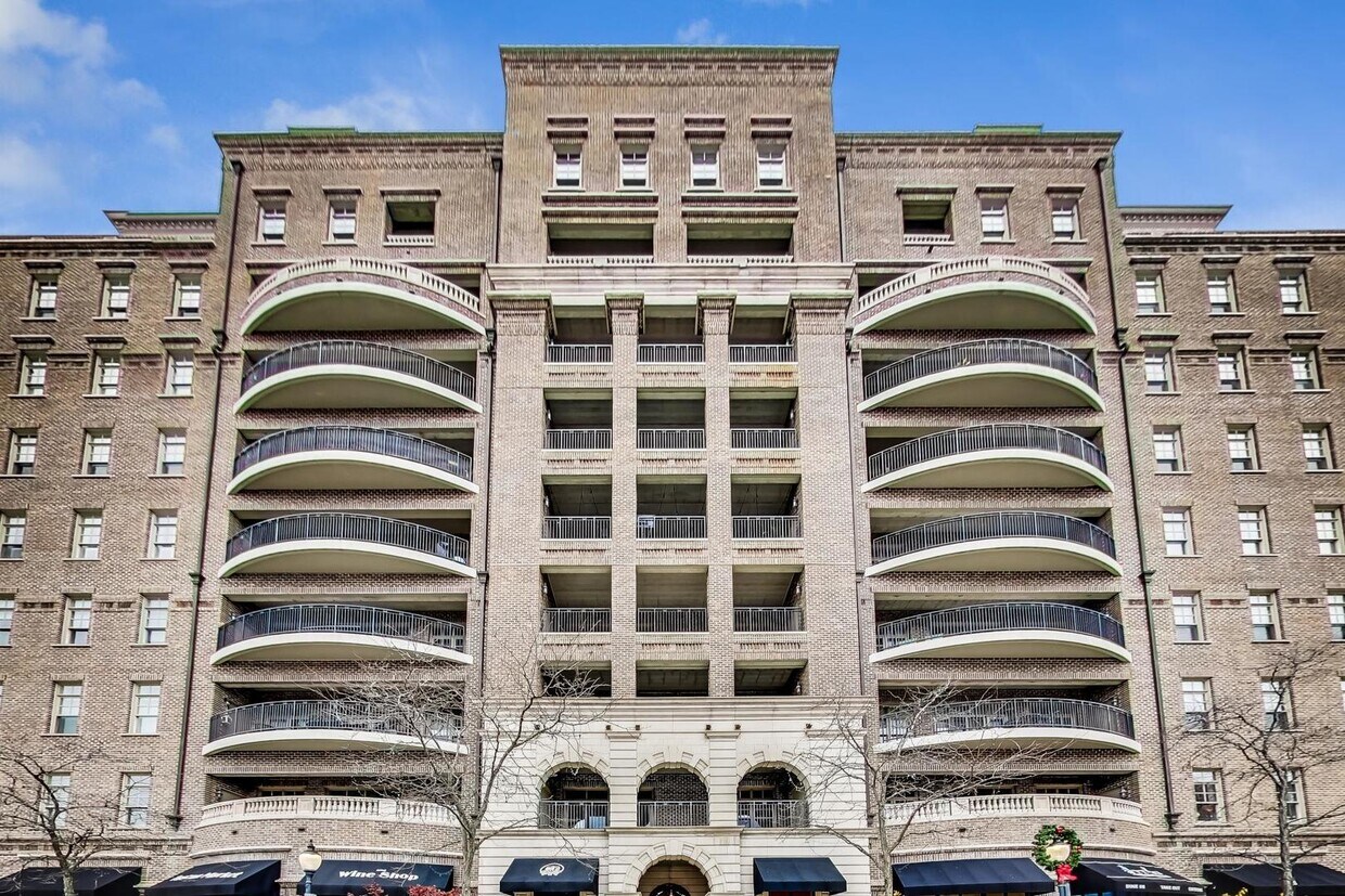 Foto principal - 151 W Wing St