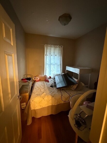 Foto del edificio - 852 Saratoga St