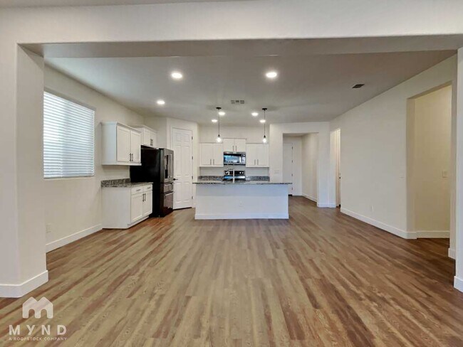 Foto del edificio - 25588 N 161st Ave