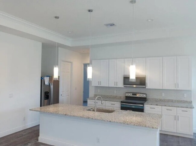 Foto del edificio - 992 SW College Park Rd