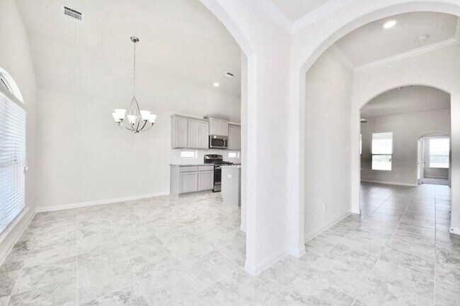 Foto del edificio - 1225 Homer Ln