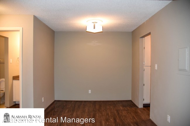 Building Photo - 23 Shadowood Cir