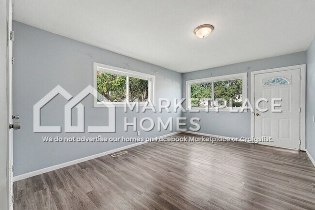 Foto del edificio - 7432 Beech Ave
