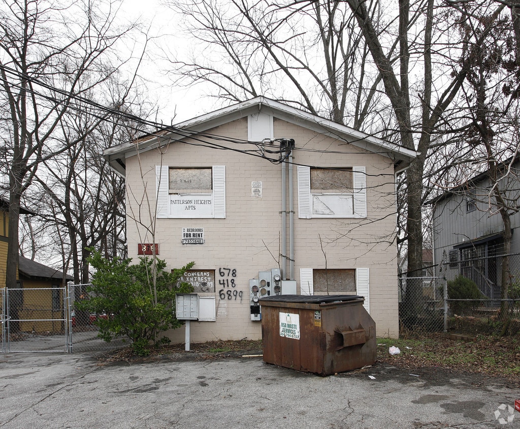 Building Photo - 876 SW Washington St
