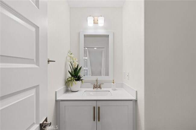 Foto del edificio - 27553 Sanctuary Ct