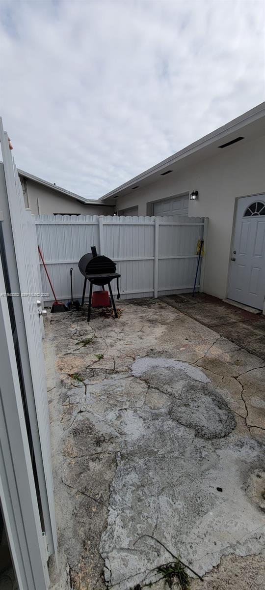 Foto del edificio - 636 SE 5th Pl