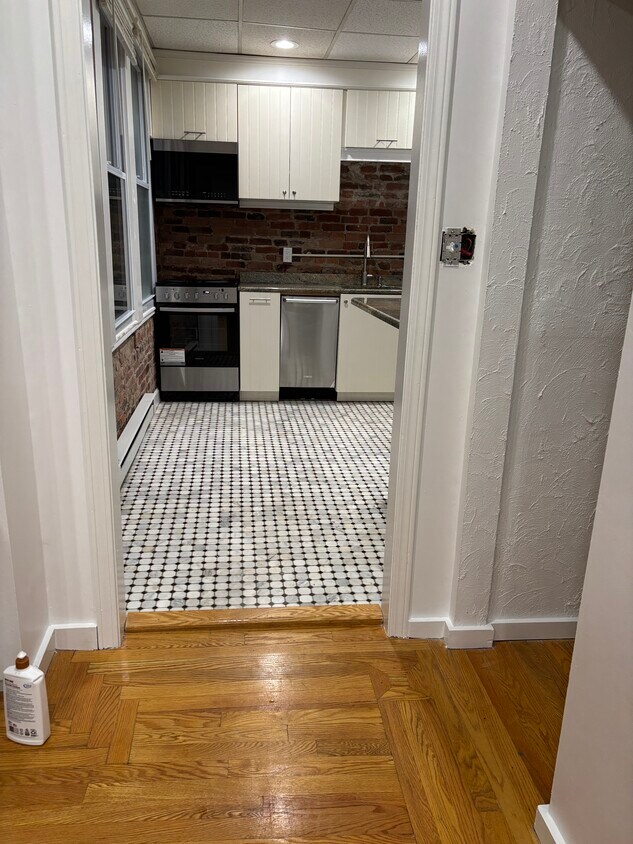 Foto principal - 85 N Margin St