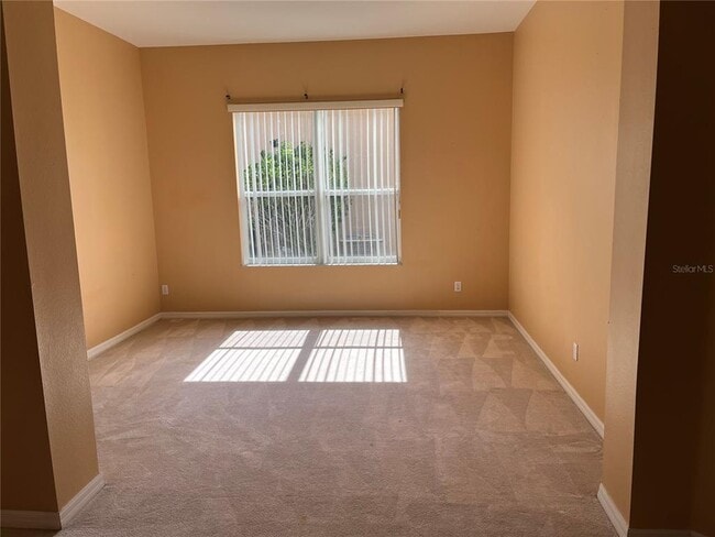 Foto del edificio - 2271 The Oaks Blvd